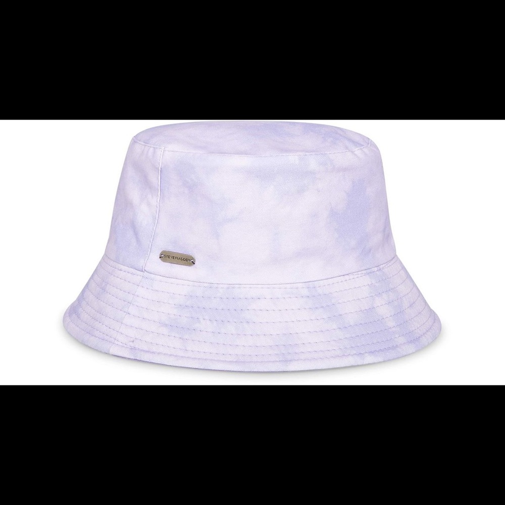Gently worn once Steve Madden purple bucket hat